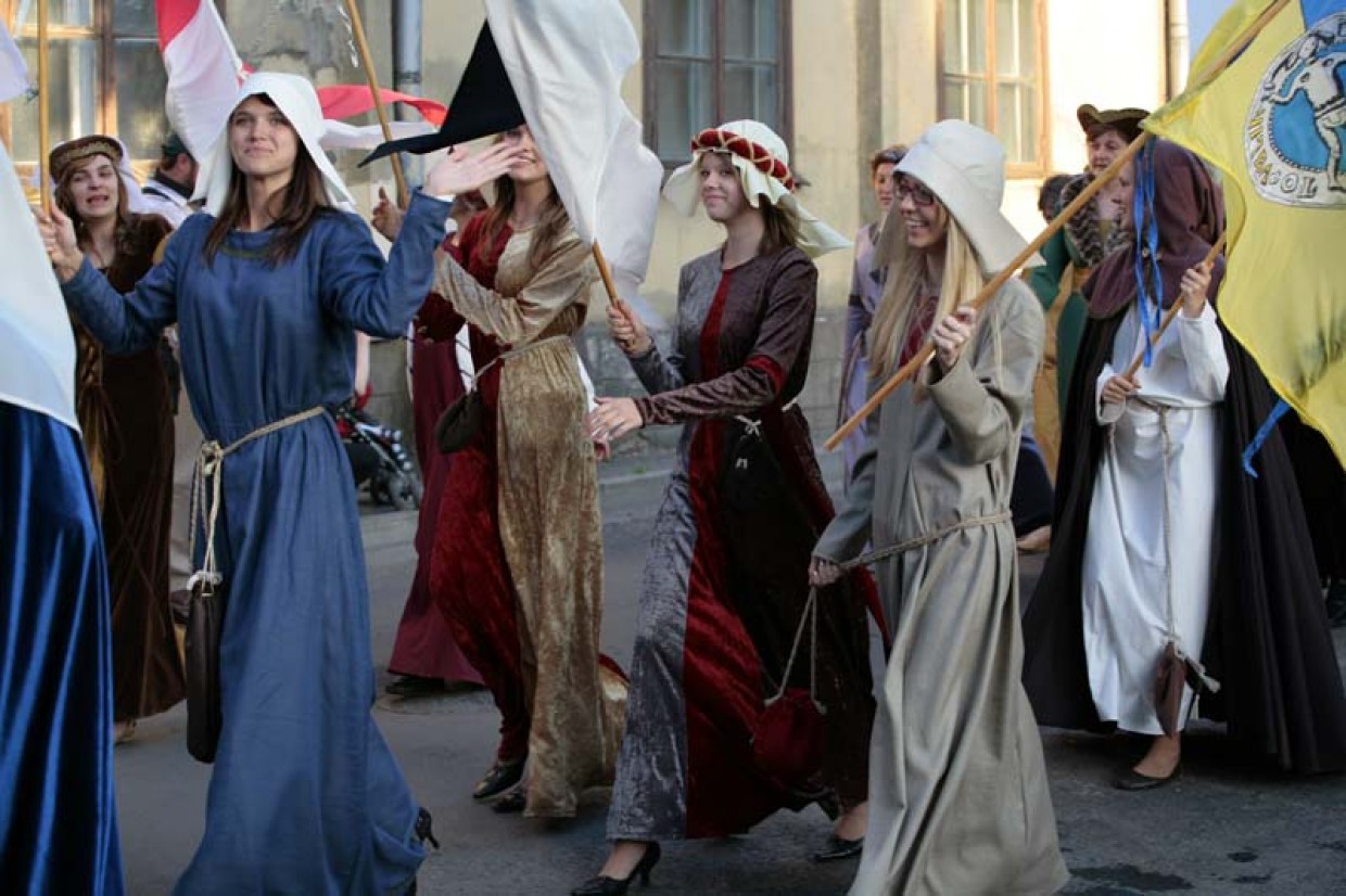 Seinaterad lähevad Viljandi 35. Hansapäevadele